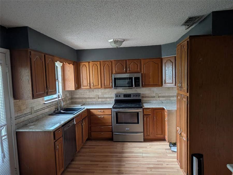 Property photo for 111 Holiday Drive, Gun Barrel City, TX