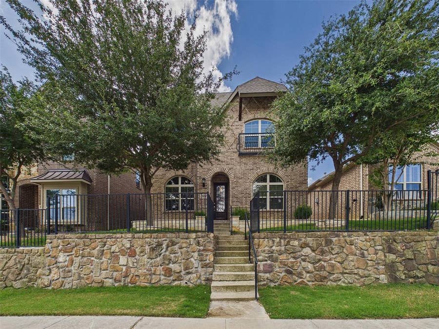 Property photo for 3626 Crosby Street, Irving, TX