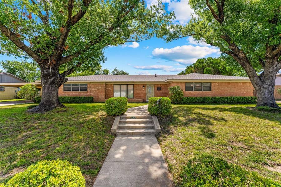 Property photo for 1813 King Cole Drive, Waco, TX