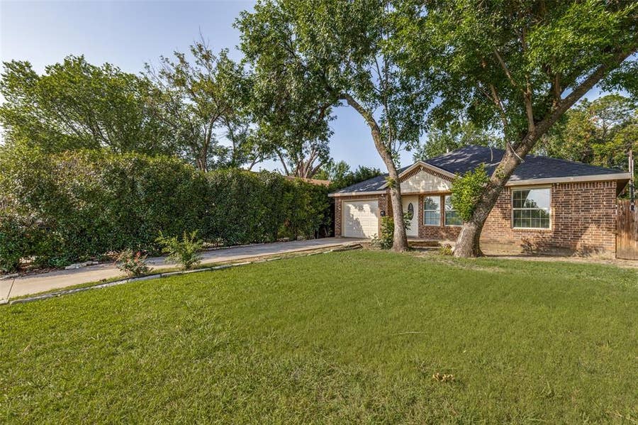 Property photo for 7217 Denton Drive, Dallas, TX