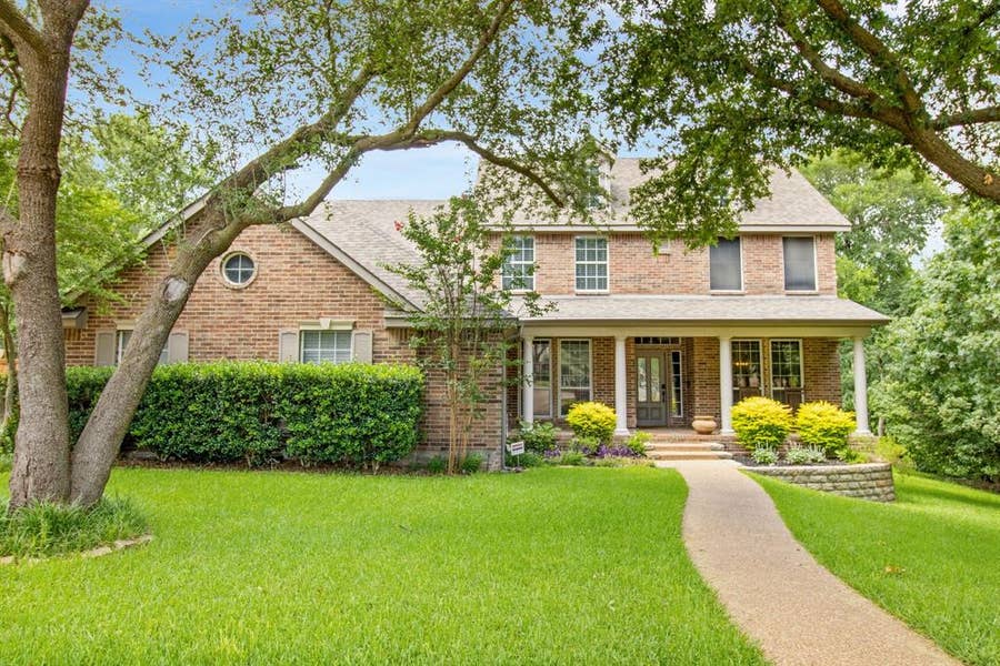 Property photo for 202 Stone Hollow Court, Prosper, TX
