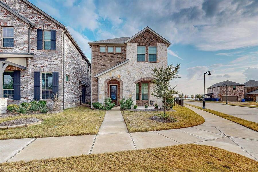 Property photo for 7524 Redondo Drive, Rowlett, TX