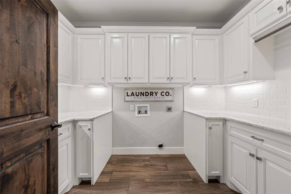 918 Coxs Oak Valley Road, Waco, TX 76705 918 Coxs Oak Valley Road, Waco, TX 76705