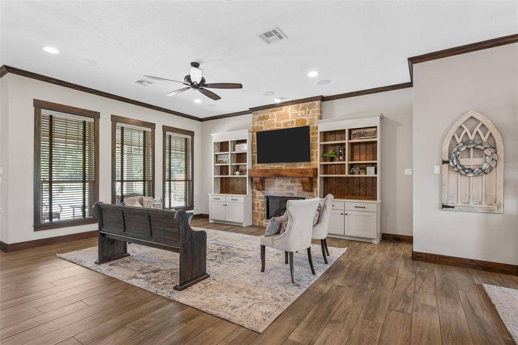 918 Coxs Oak Valley Road, Waco, TX 76705 918 Coxs Oak Valley Road, Waco, TX 76705