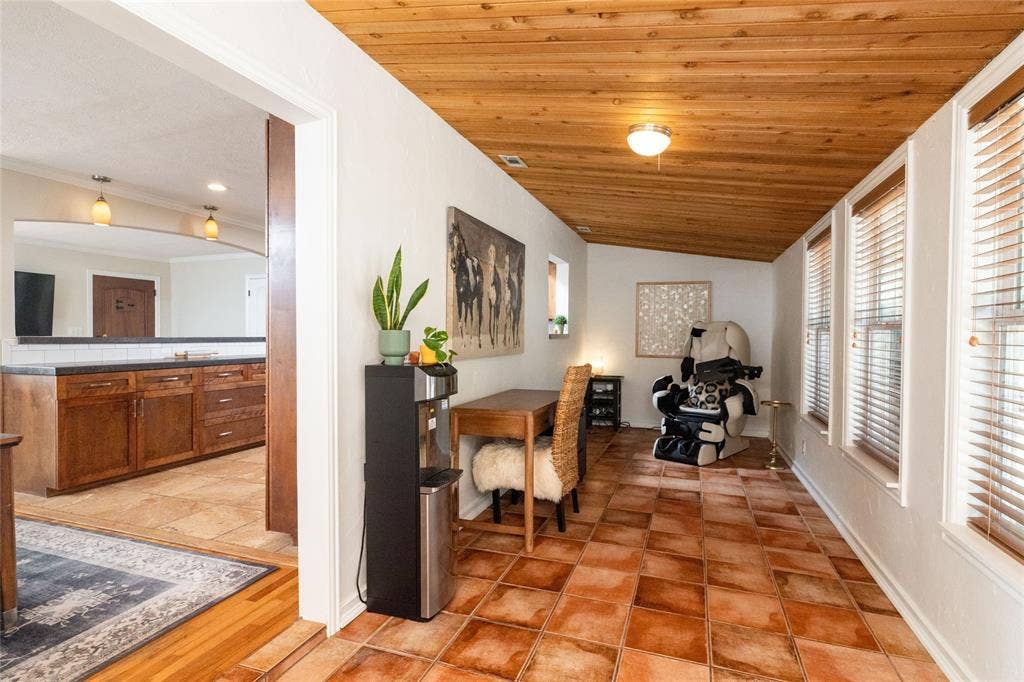 211 Crest Ridge Circle, Lakeside, TX 76108 211 Crest Ridge Circle, Lakeside, TX 76108