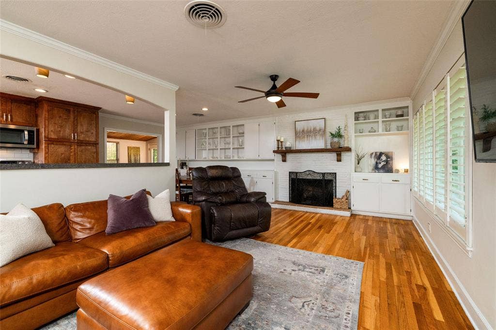 211 Crest Ridge Circle, Lakeside, TX 76108 211 Crest Ridge Circle, Lakeside, TX 76108
