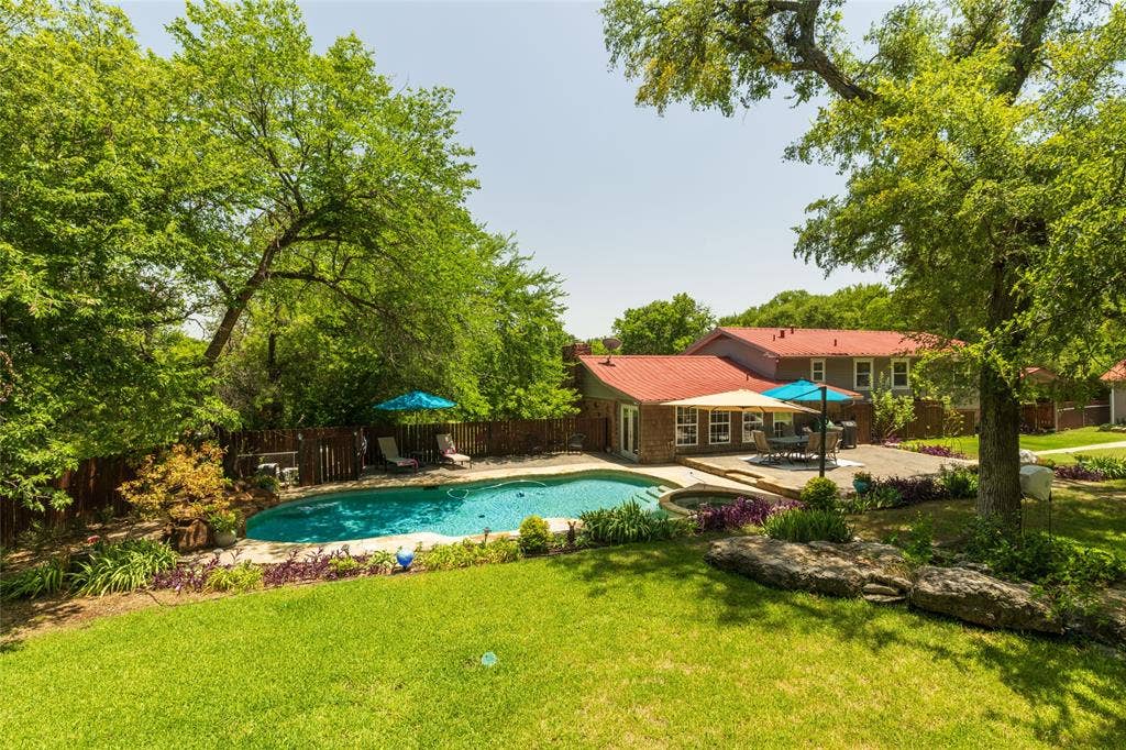 211 Crest Ridge Circle, Lakeside, TX 76108 211 Crest Ridge Circle, Lakeside, TX 76108