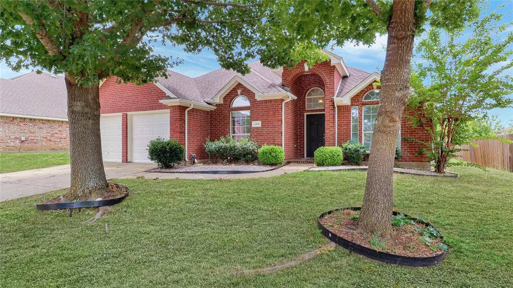1106 Eastbrook, Glenn Heights, TX 75154