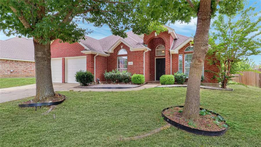 Property photo for 1106 Eastbrook, Glenn Heights, TX