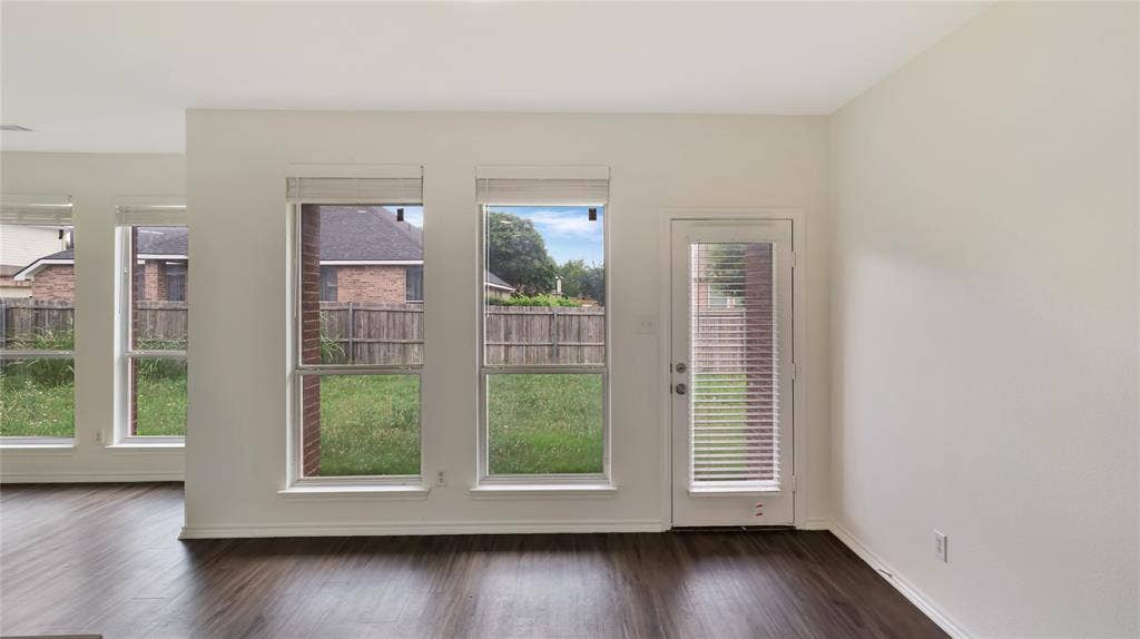 1106 Eastbrook, Glenn Heights, TX 75154