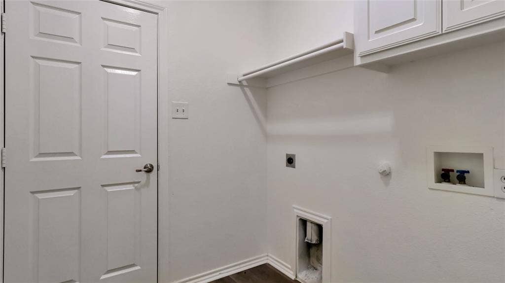 1106 Eastbrook, Glenn Heights, TX 75154