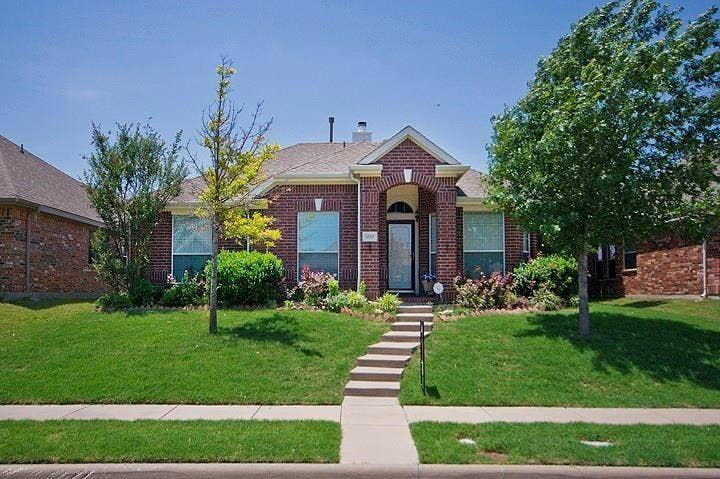 Property photo for 1207 Cedar Springs Drive, Allen, TX