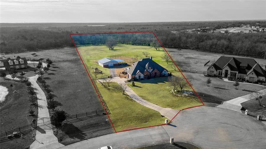 Property photo for 845 Horseshoe Bend, Royse City, TX