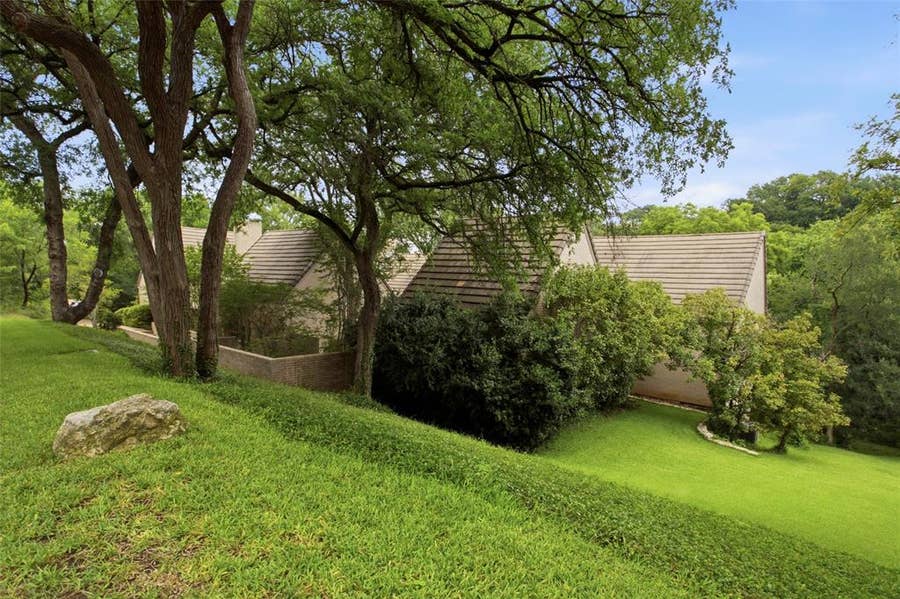 Property photo for 1111 Pebble Creek Road, Fort Worth, TX