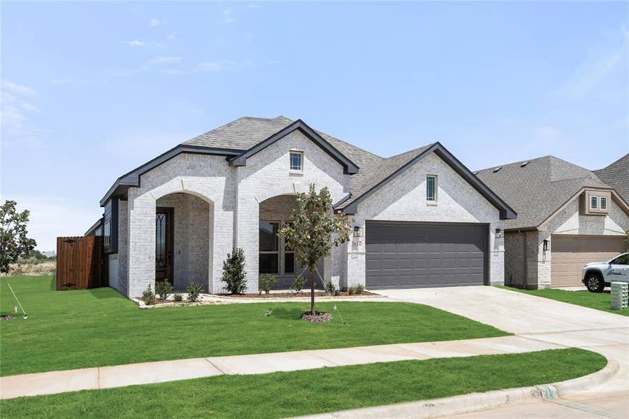 Property photo for 3614 Jordan Way, Kaufman, TX