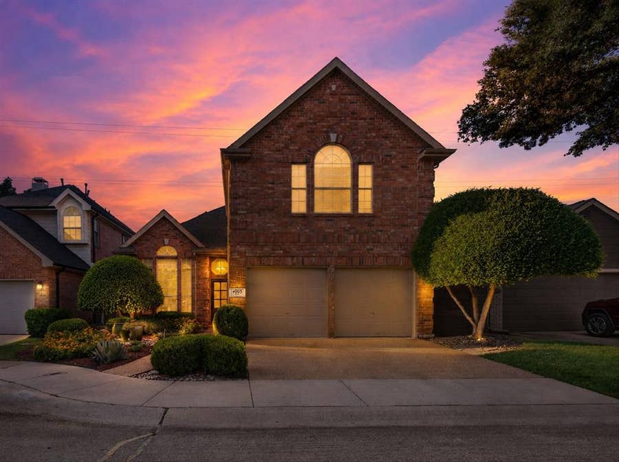 Property photo for 4003 Rive Lane, Addison, TX