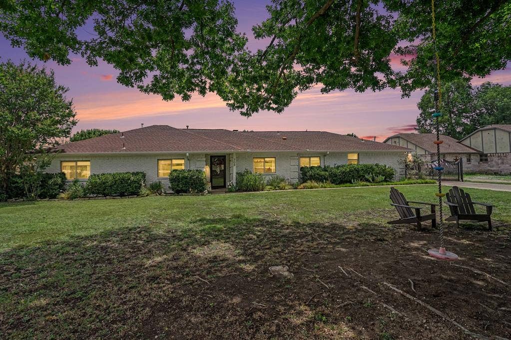 708 Summer Place, Murphy, TX 75094 708 Summer Place a wonderful place to call home sweet home.