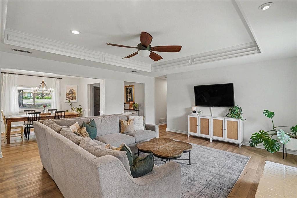 708 Summer Place, Murphy, TX 75094 708 Summer Place, Murphy, TX 75094
