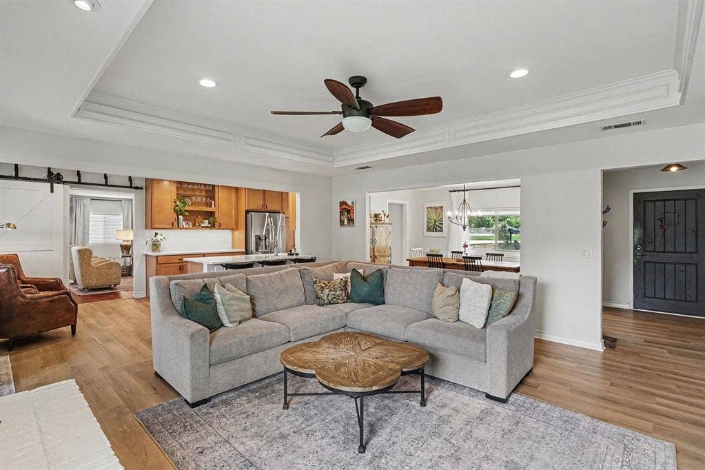 708 Summer Place, Murphy, TX 75094 Open and spacious Living Room opens to the Kitchen and Dining room.