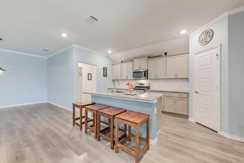 628 Bunker Hill Road, Fate, TX 75189