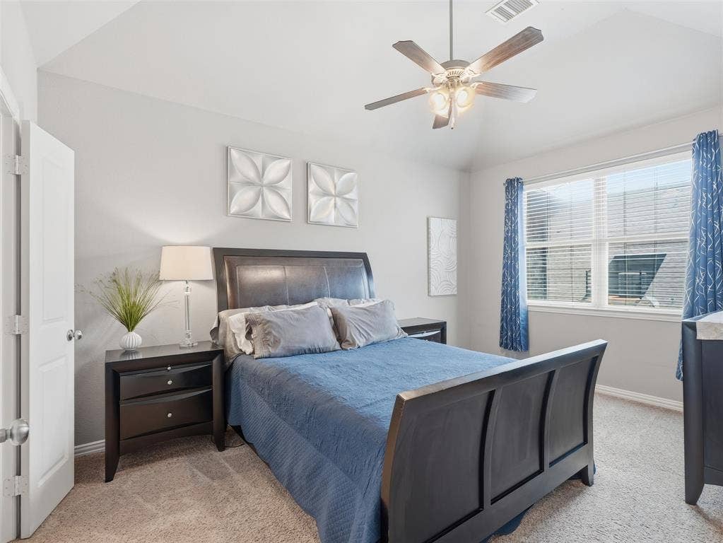 3915 Cascade Sky Drive, Arlington, TX 76005 3915 Cascade Sky Drive, Arlington, TX 76005