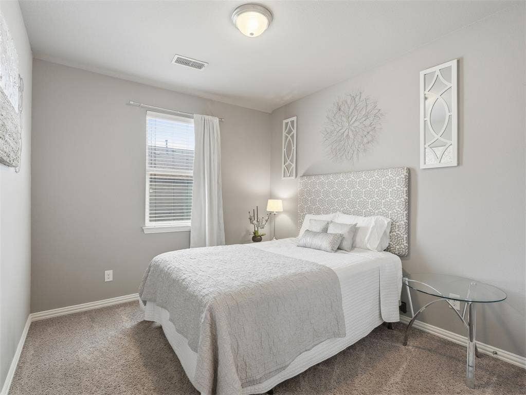 3915 Cascade Sky Drive, Arlington, TX 76005 3915 Cascade Sky Drive, Arlington, TX 76005