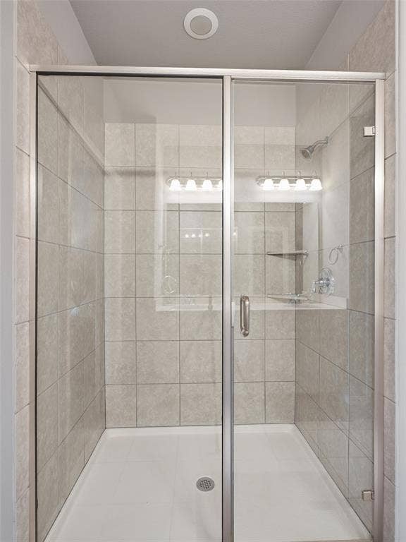 3915 Cascade Sky Drive, Arlington, TX 76005 3915 Cascade Sky Drive, Arlington, TX 76005