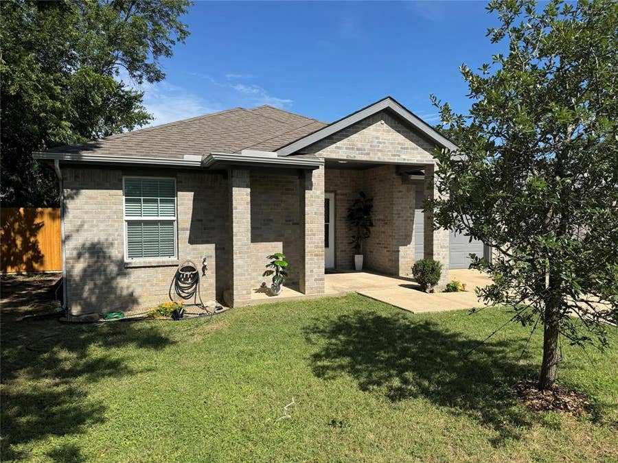 Property photo for 600 S Hattie Street, #B, Terrell, TX