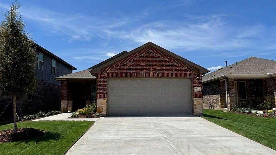 Property photo for 5819 Blue Sky Drive, Crandall, TX