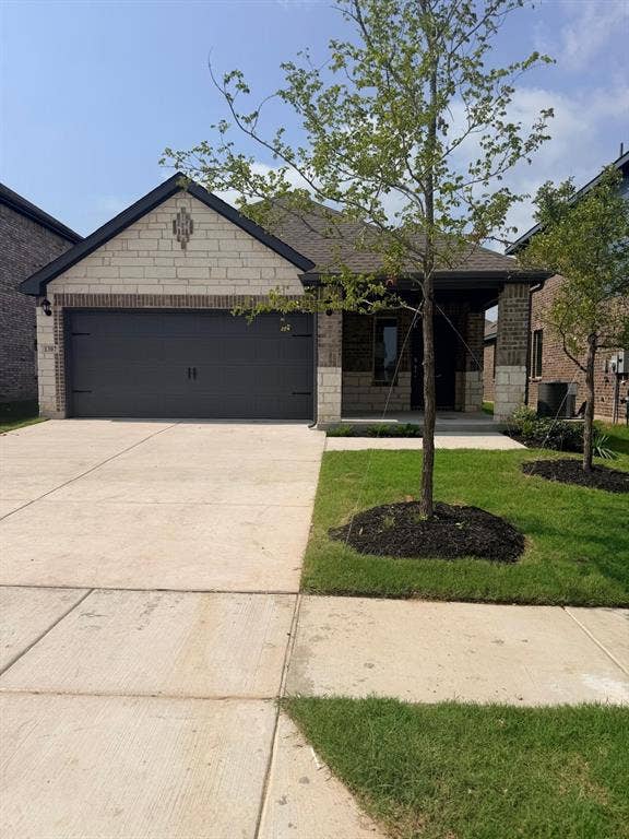 Property photo for 1307 Crookpost Drive, Princeton, TX