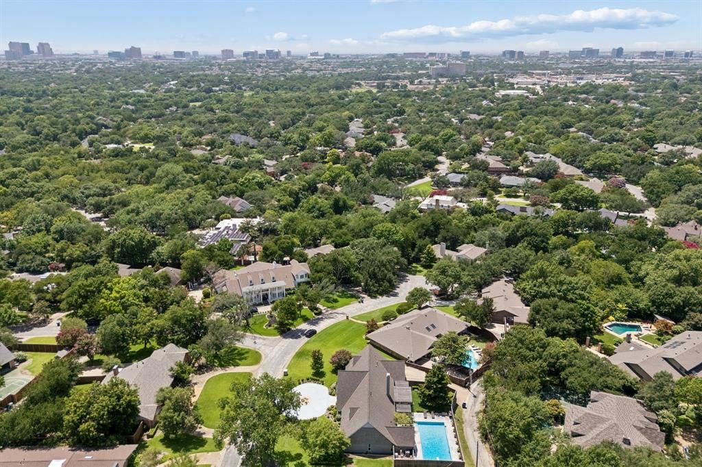 6829 Midcrest Drive, Dallas, TX 75254 6829 Midcrest Drive, Dallas, TX 75254