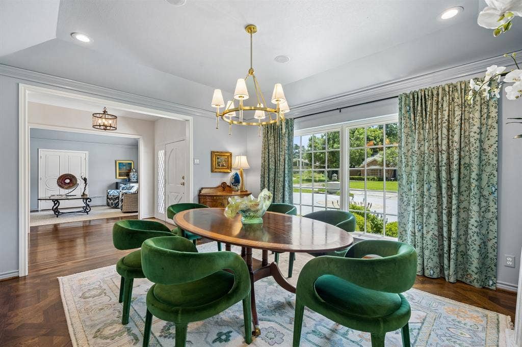 6829 Midcrest Drive, Dallas, TX 75254 6829 Midcrest Drive, Dallas, TX 75254