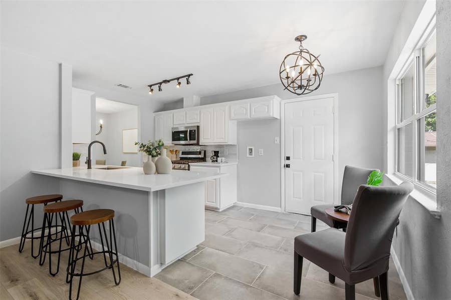 Property photo for 3543 Cloverdale Lane, Farmers Branch, TX