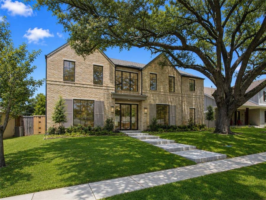 Property photo for 7033 Chantilly Lane, Dallas, TX