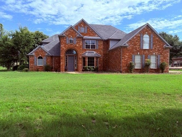 Property photo for 613 E Tripp Road, Sunnyvale, TX