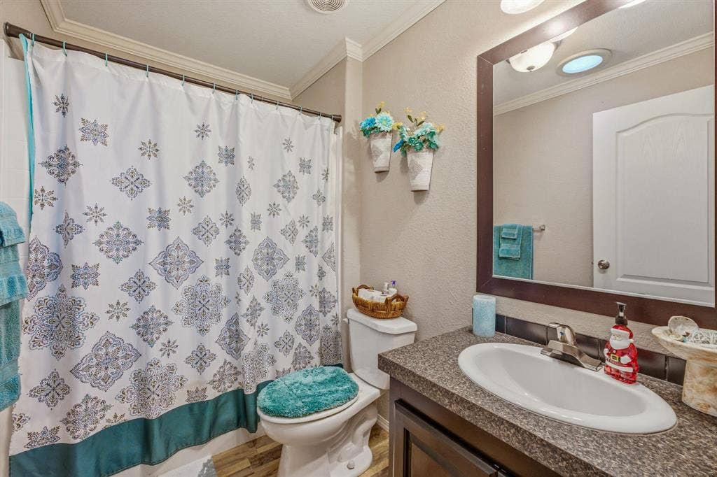 2914 Oak Court, Granbury, TX 76048 2914 Oak Court, Granbury, TX 76048