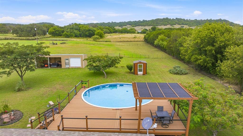 2914 Oak Court, Granbury, TX 76048 2914 Oak Court, Granbury, TX 76048