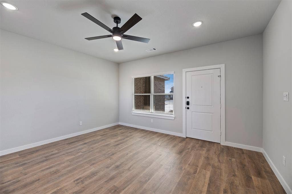4407 Clovis Court, Midlothian, TX 76065 4407 Clovis Court, Midlothian, TX 76065
