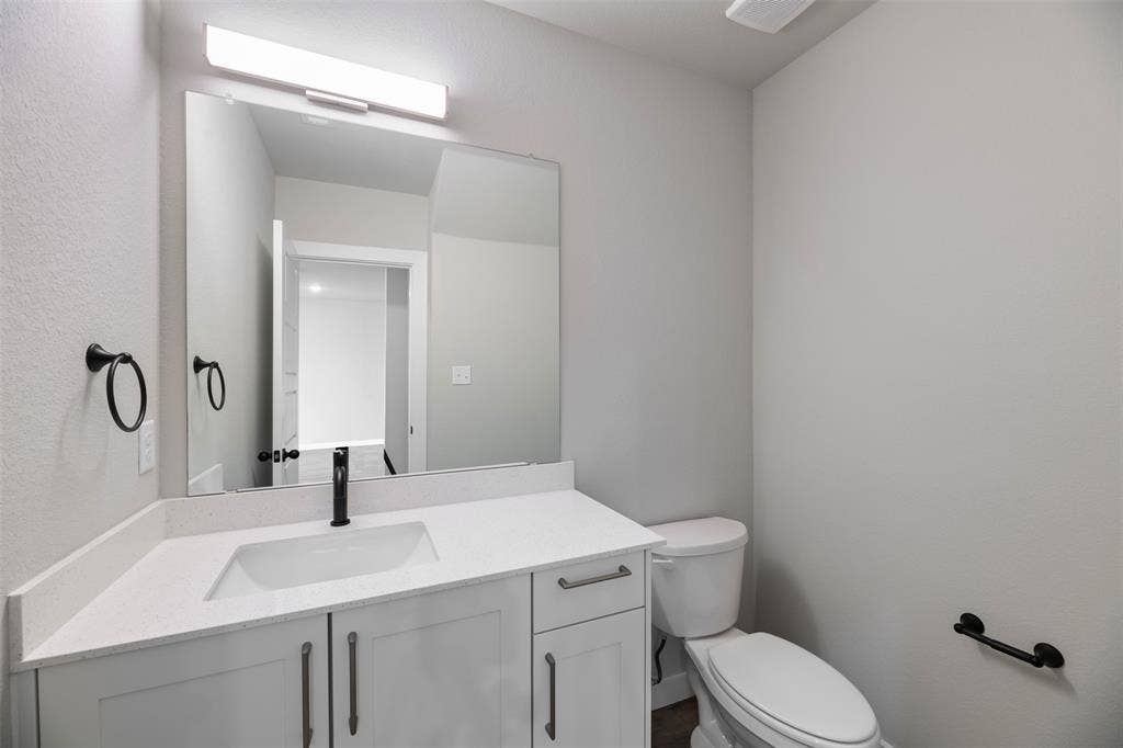 4407 Clovis Court, Midlothian, TX 76065 4407 Clovis Court, Midlothian, TX 76065