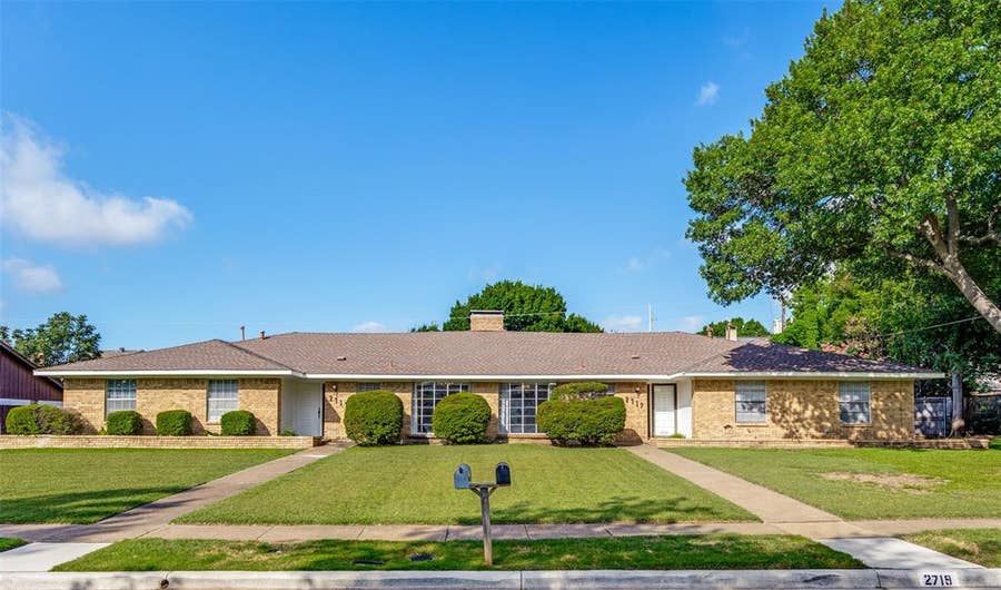 Property photo for 2719 Forest Grove Drive, Richardson, TX