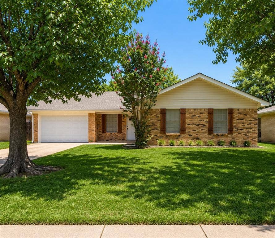 Property photo for 900 Prestwick Street, Bedford, TX