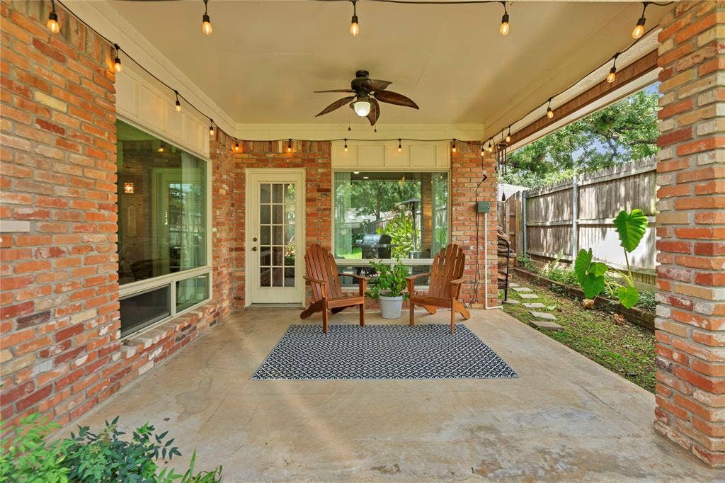 1830 Rhinevalley Drive, Arlington, TX 76012 Back patio off of the front living room and dining room