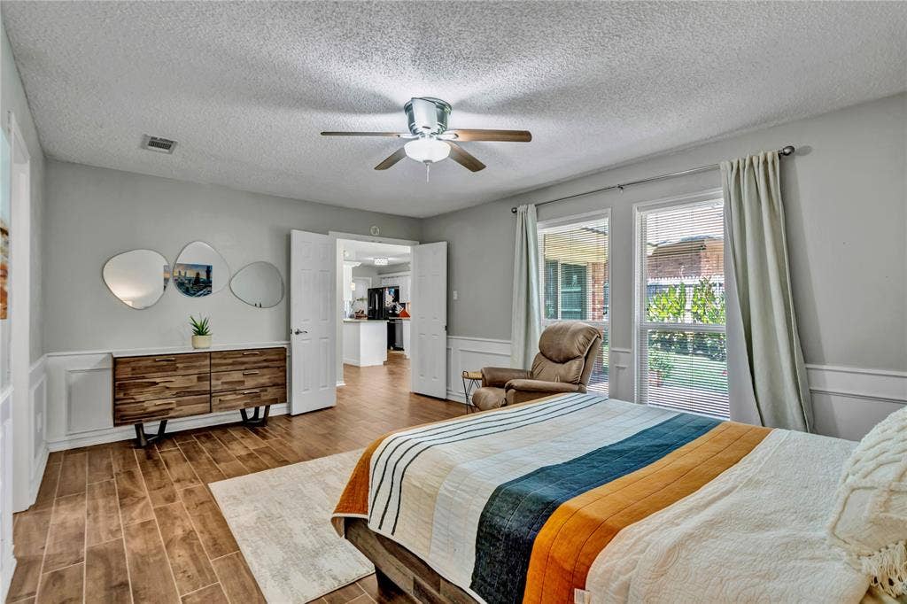 1830 Rhinevalley Drive, Arlington, TX 76012 1830 Rhinevalley Drive, Arlington, TX 76012