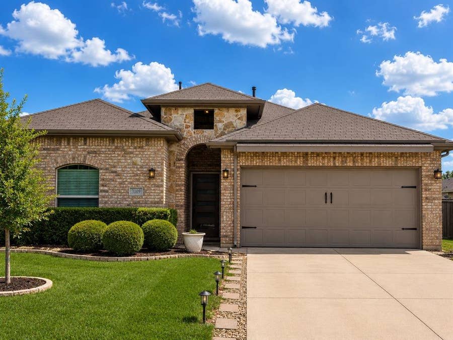 Property photo for 3109 Clear Springs Drive, Forney, TX
