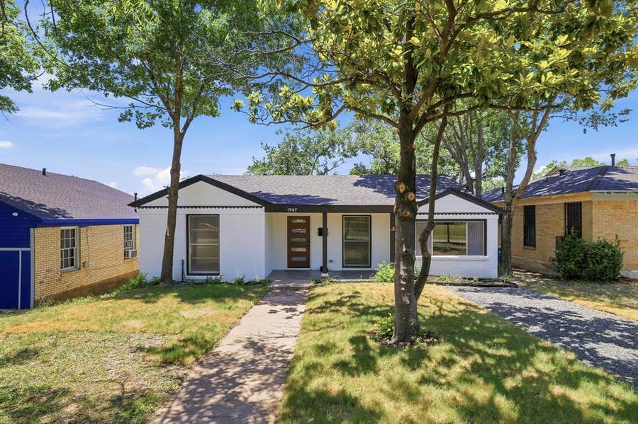 Property photo for 1947 Berwick Avenue, Dallas, TX