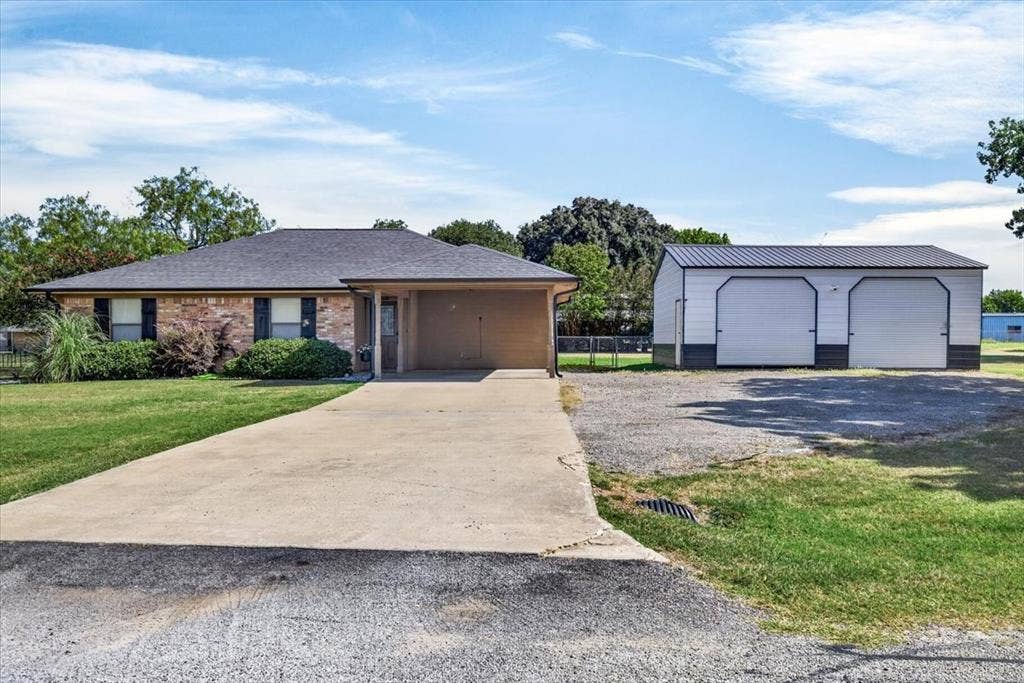 110 Rye Place, Gun Barrel City, TX 75156 110 Rye Place, Gun Barrel City, TX 75156