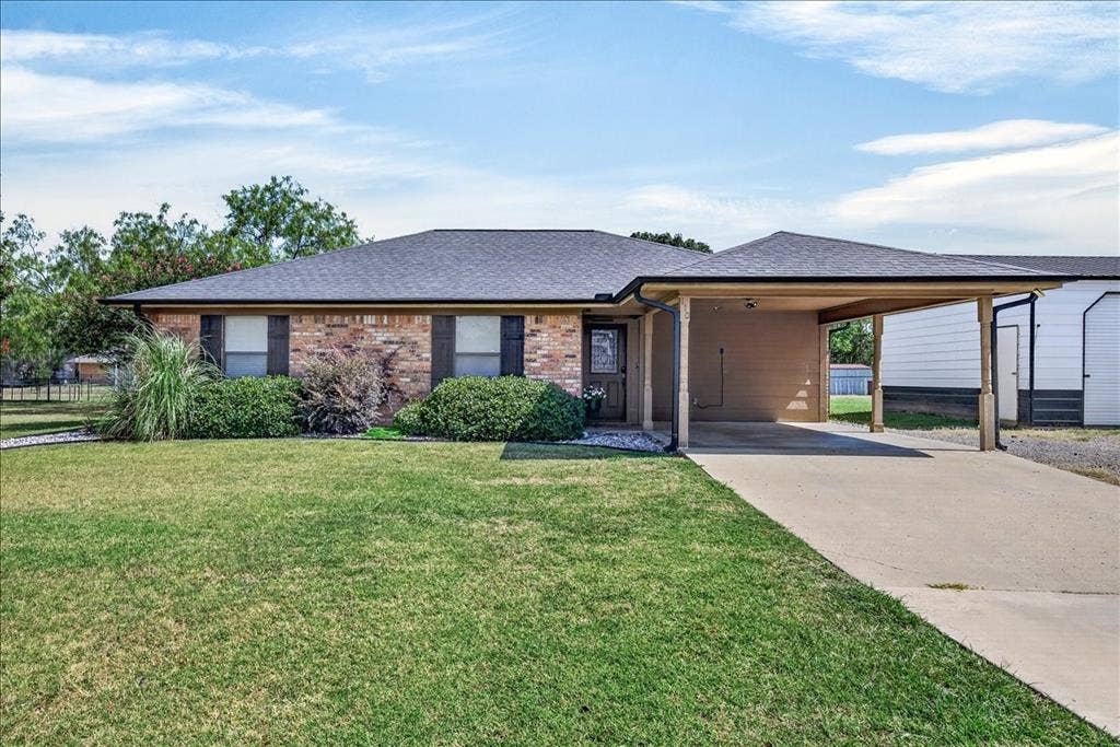 110 Rye Place, Gun Barrel City, TX 75156 110 Rye Place, Gun Barrel City, TX 75156