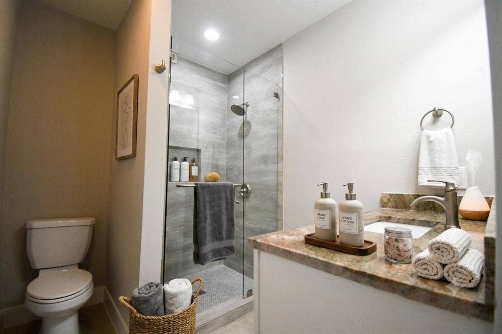 3430 Princeton, Irving, TX 75062 Virtually staged