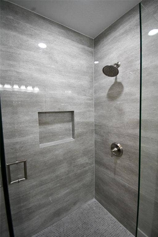 3430 Princeton, Irving, TX 75062 Bathroom 3