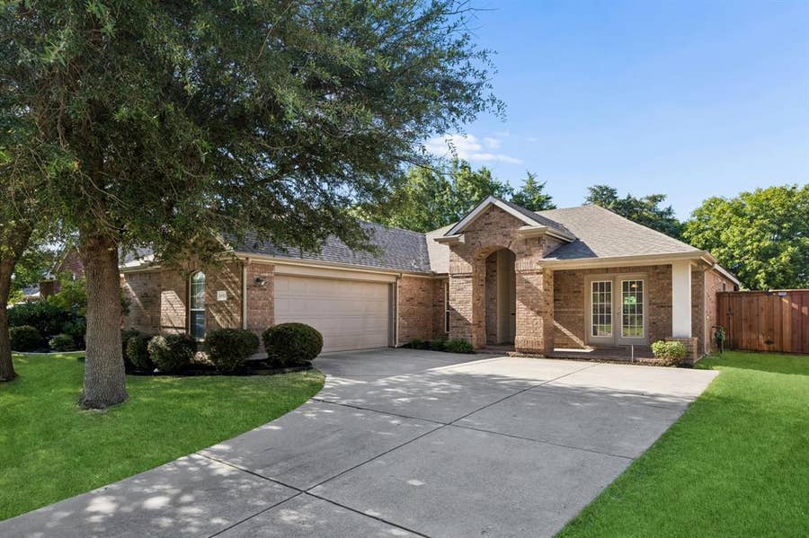 Property photo for 1552 Sleepy Hollow Drive, Allen, TX